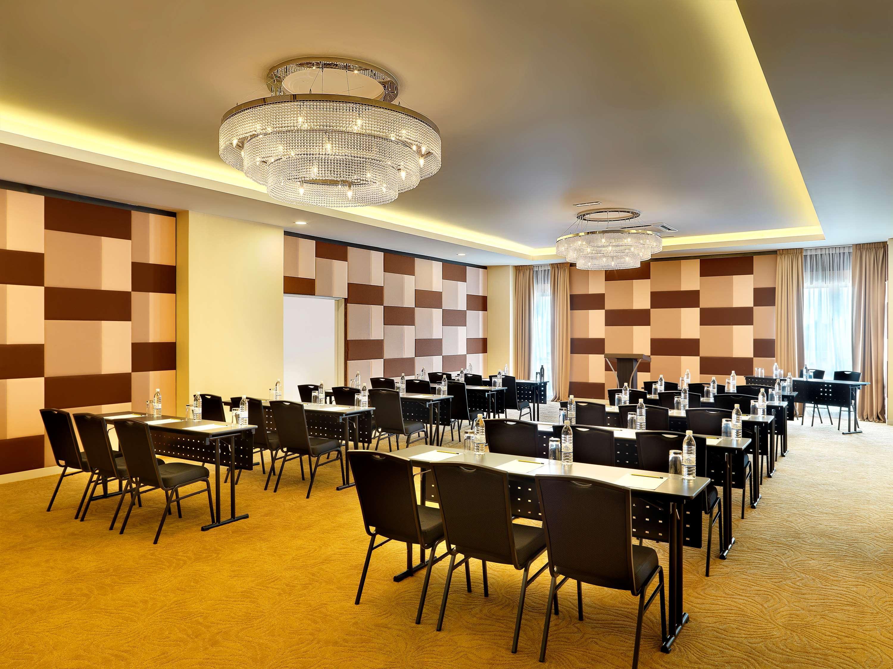 Wyndham Garden I-City Shah Alam Ngoại thất bức ảnh